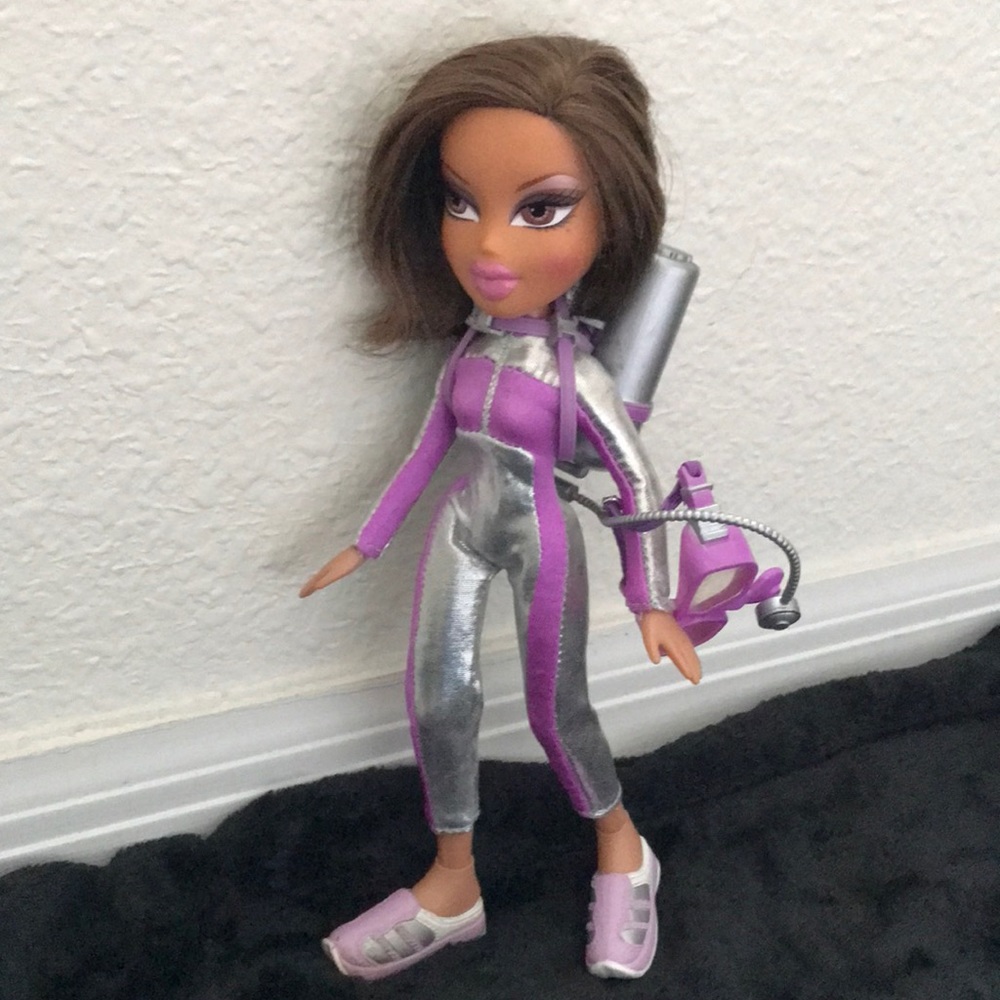 Bratz Doll MGA 2001, “Yasmin” with her Scuba Diving Gears.